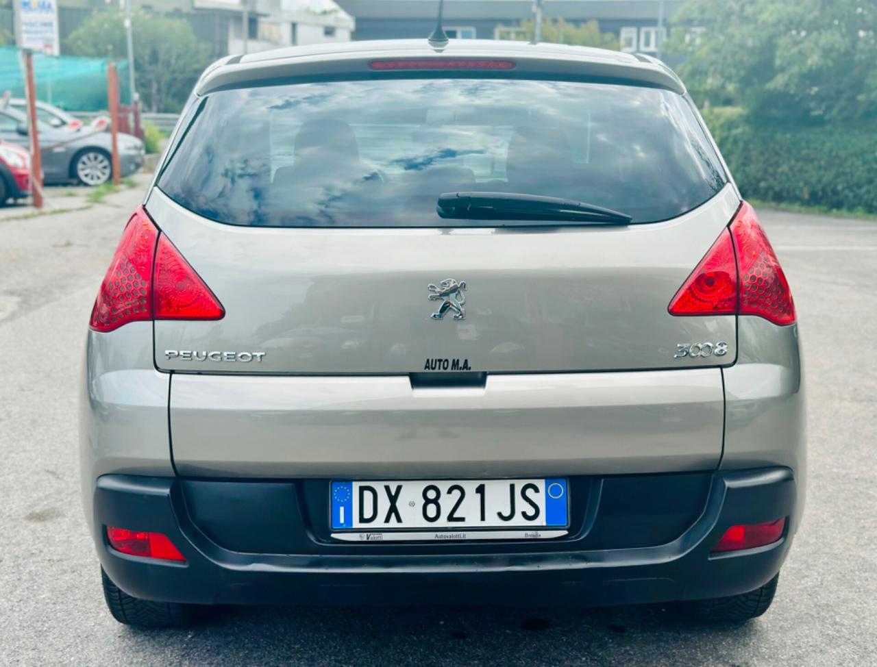 Peugeot 3008 1.6 VTi 120CV ok neopatentati garanzia 12 mesi ! ! !