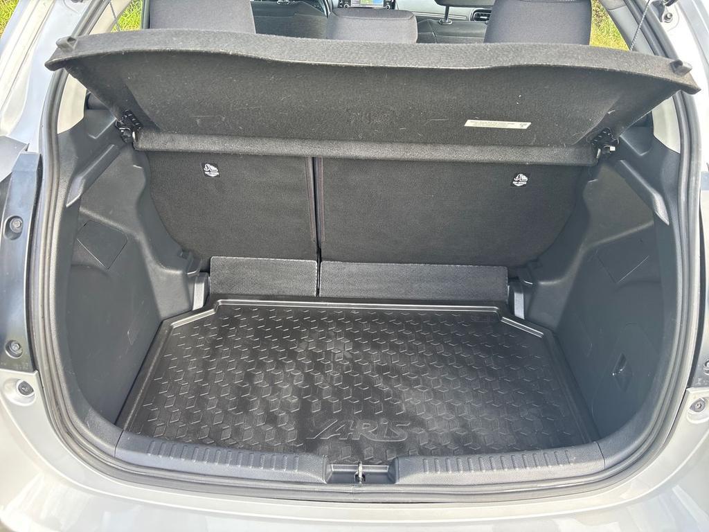 Toyota Yaris 1.5 hybrid Active