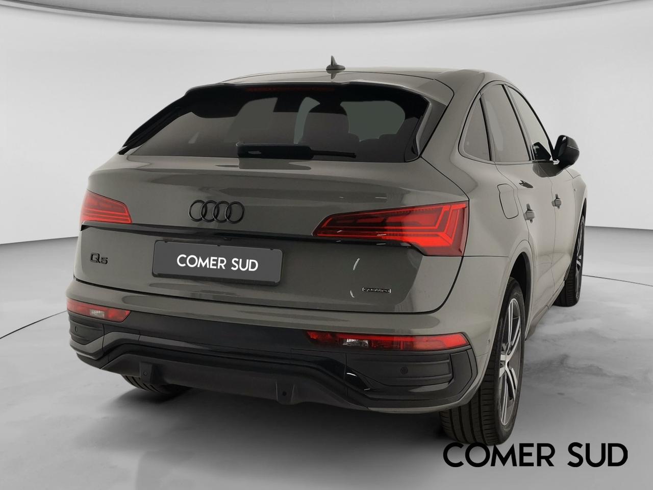 AUDI Q5 I Sportback 2021 - Q5 Sportback 40 2.0 tdi mhev 12V S lin