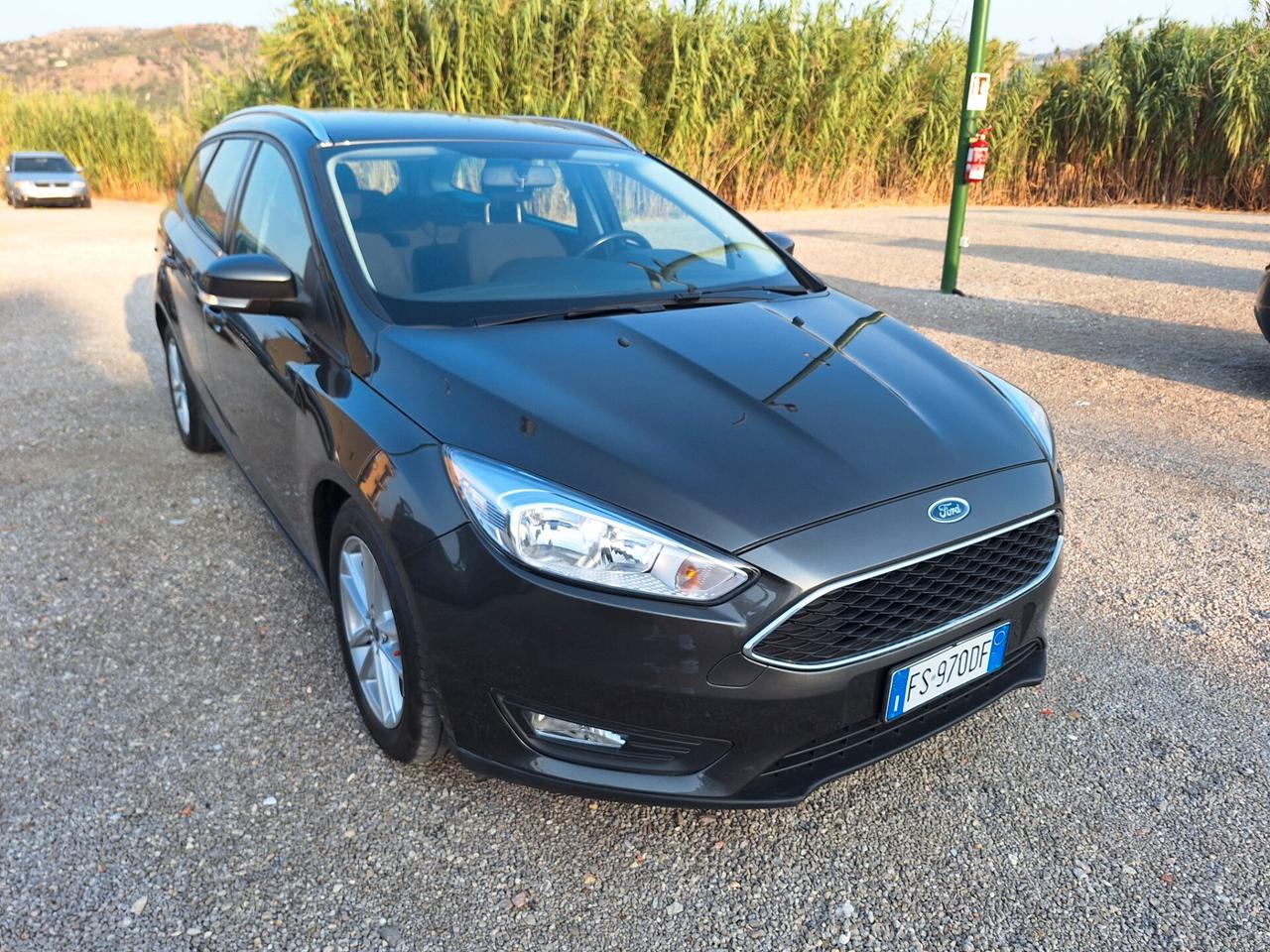 Ford Focus 1.5 TDCi 120 CV Start&Stop Powershift Business