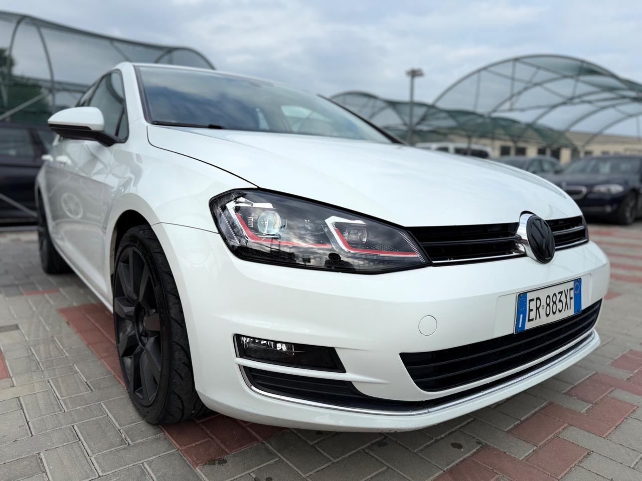Volkswagen Golf 1.6 TDI DSG 5p. Highline