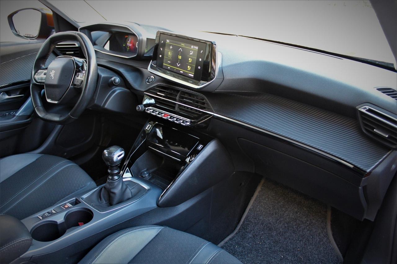 Peugeot 2008 PureTech 100 S&S Allure Pack