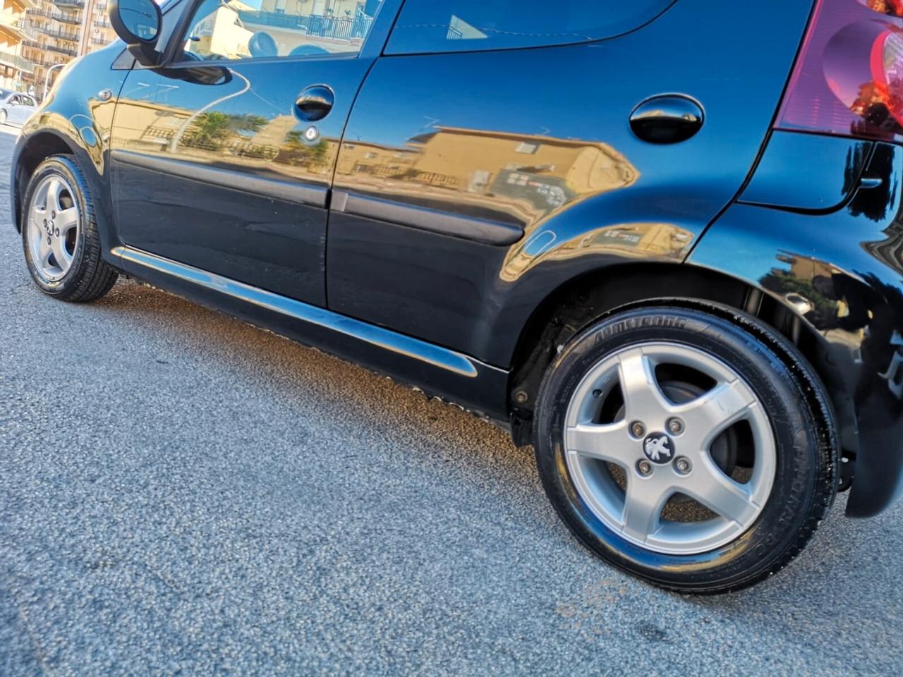 PEUGEOT 107 1.0 - 68 CV 5p. Access 2012