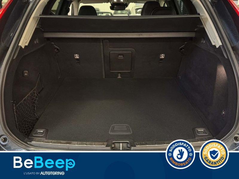 Volvo XC60 2.0 B4 MOMENTUM AWD AUTO MY20