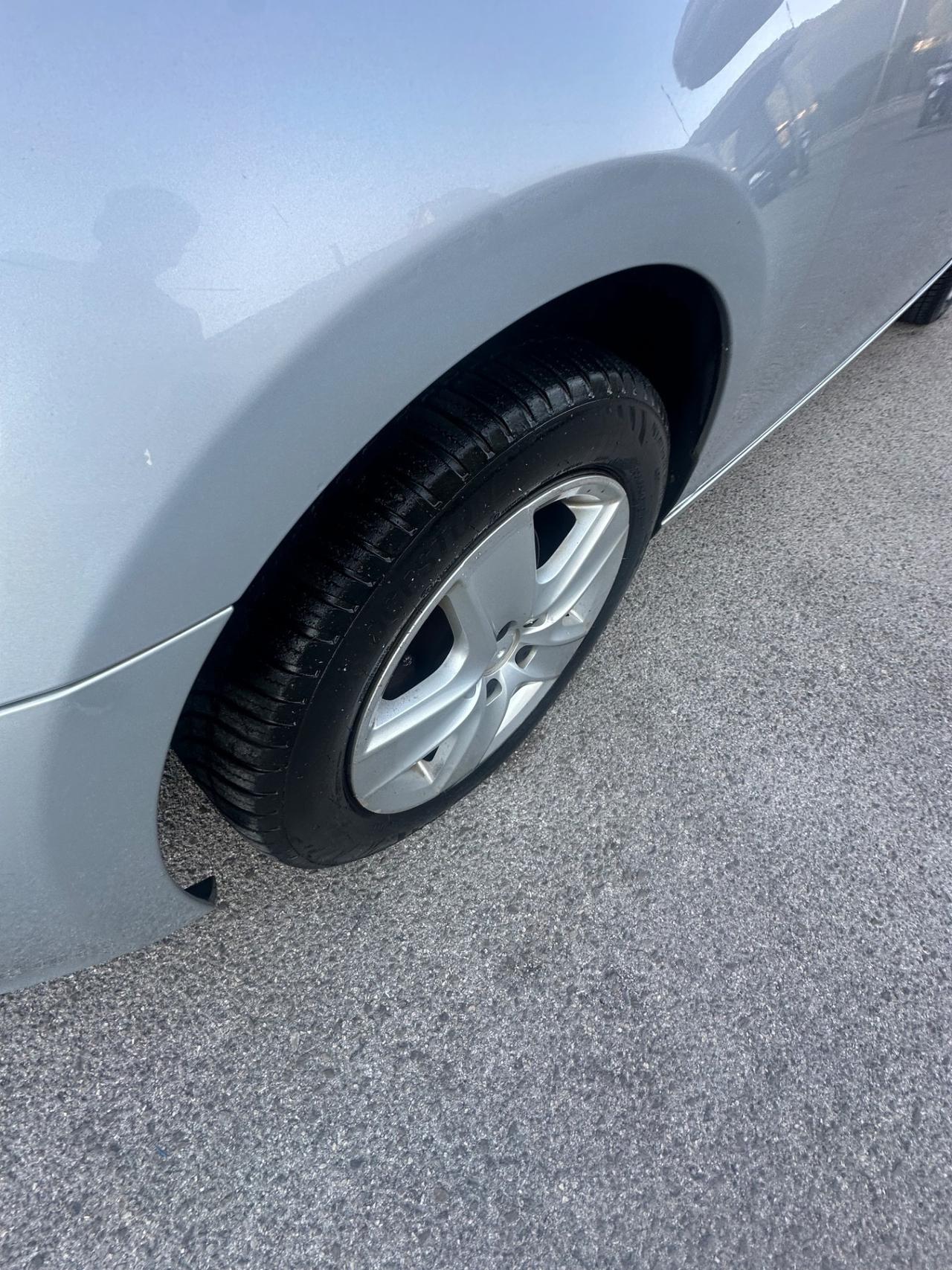 Volkswagen Golf 1.6 5p. Highline BiFuel