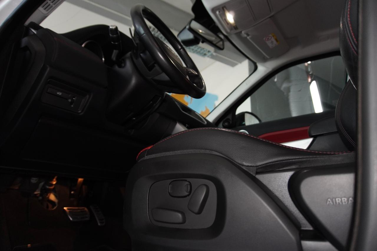 Land Rover Range Evoque 2.2 TD4 5p. Pure Tech Pack