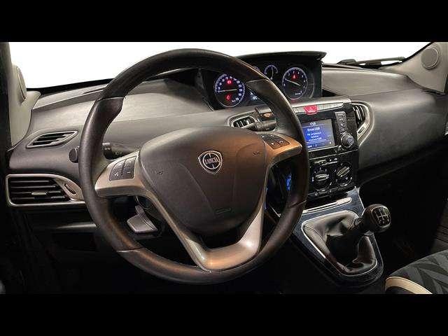 Lancia Ypsilon 5 Porte 1.2 69cv Platinum