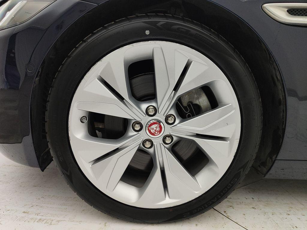 JAGUAR XE (X760) - XE 2.0 D 204 CV aut. S
