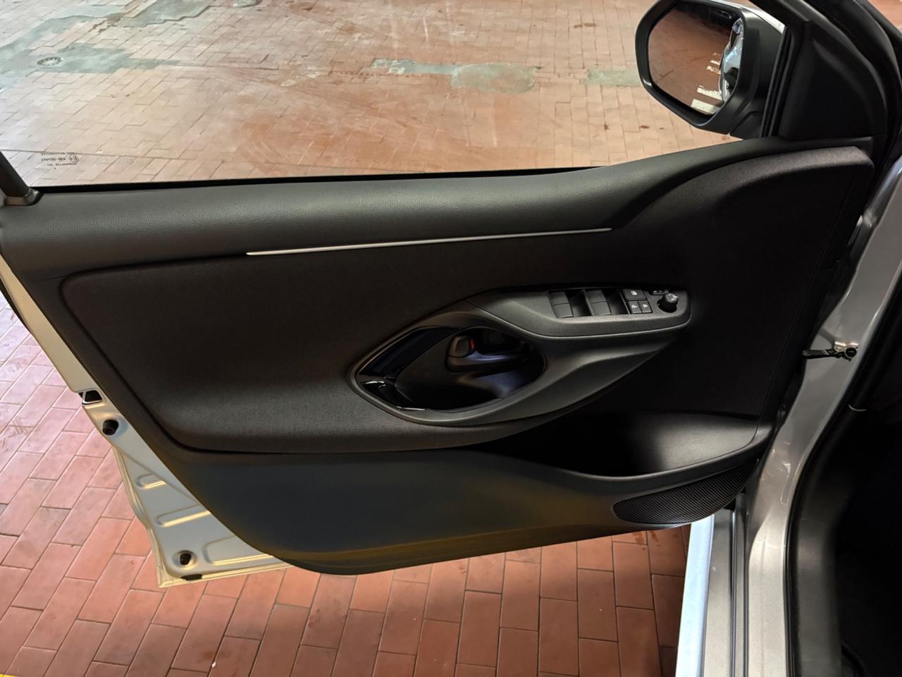 Toyota Yaris 1.5 130 Hybrid 5 porte Lounge