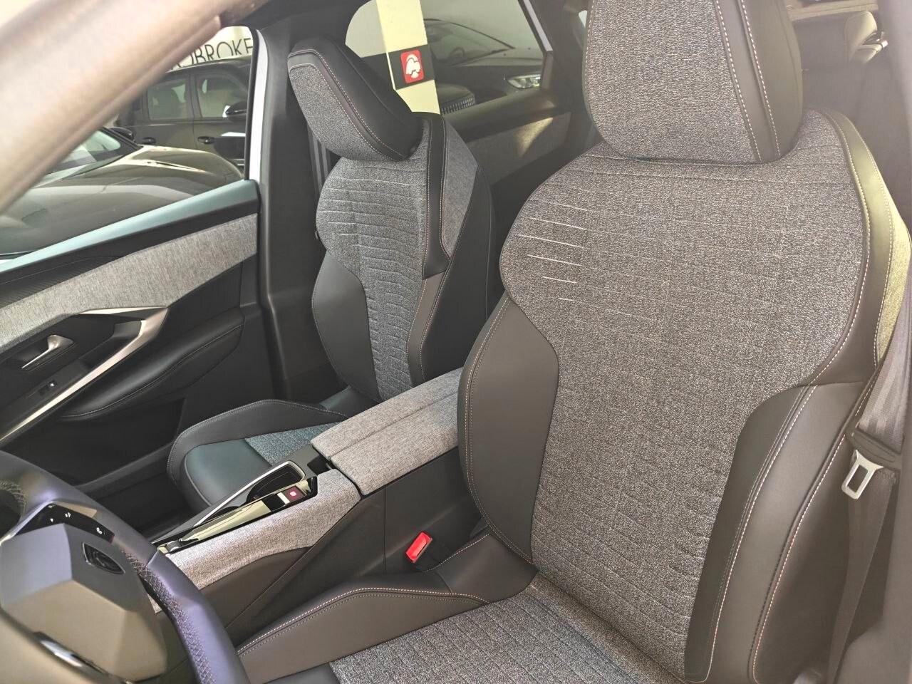 PEUGEOT 3008 3ª serie 3008 Hybrid 145 e-DCS6 A...