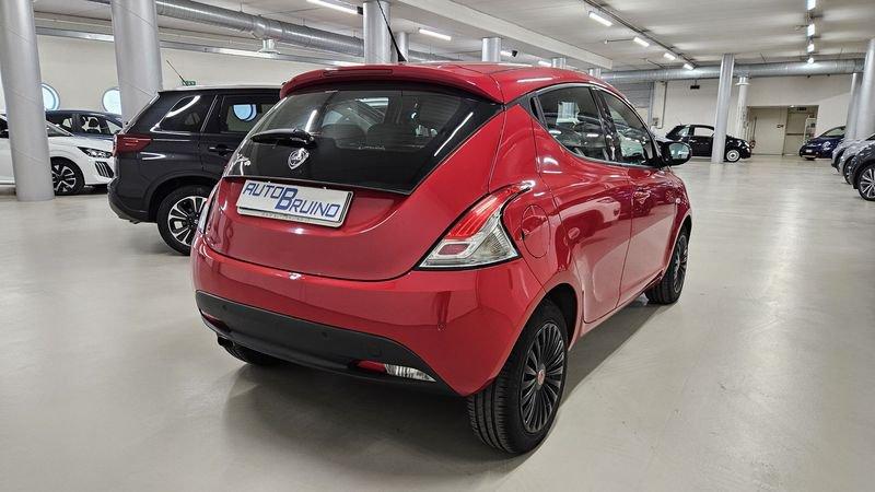 Lancia Ypsilon Ypsilon 1.2 69 CV 5 porte GPL Ecochic Elefantino