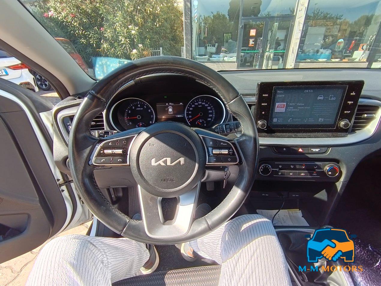 Kia Xceed 1.0 t-gdi Urban Gpl 117cv