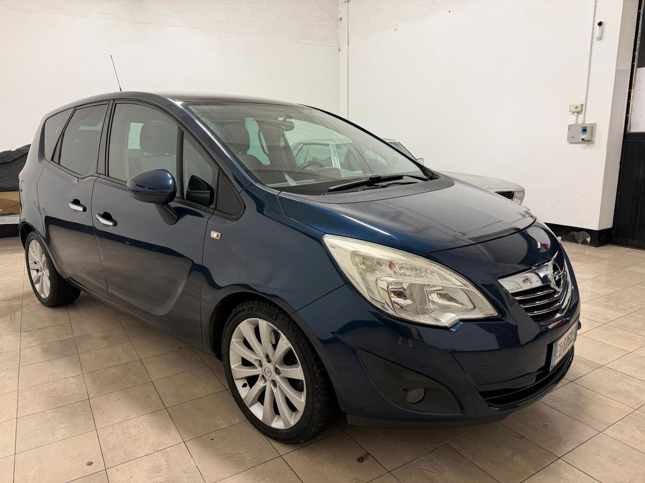 Opel Meriva 1.7 CDTI 101CV COSMO NAVI TETTO NEOPATENTATI