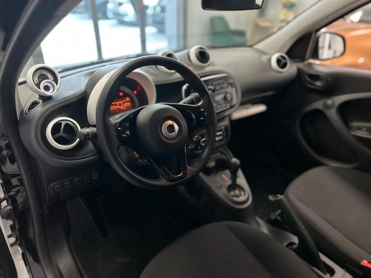 Smart ForFour EQ Passion~UniPro~Promo Finanziamento