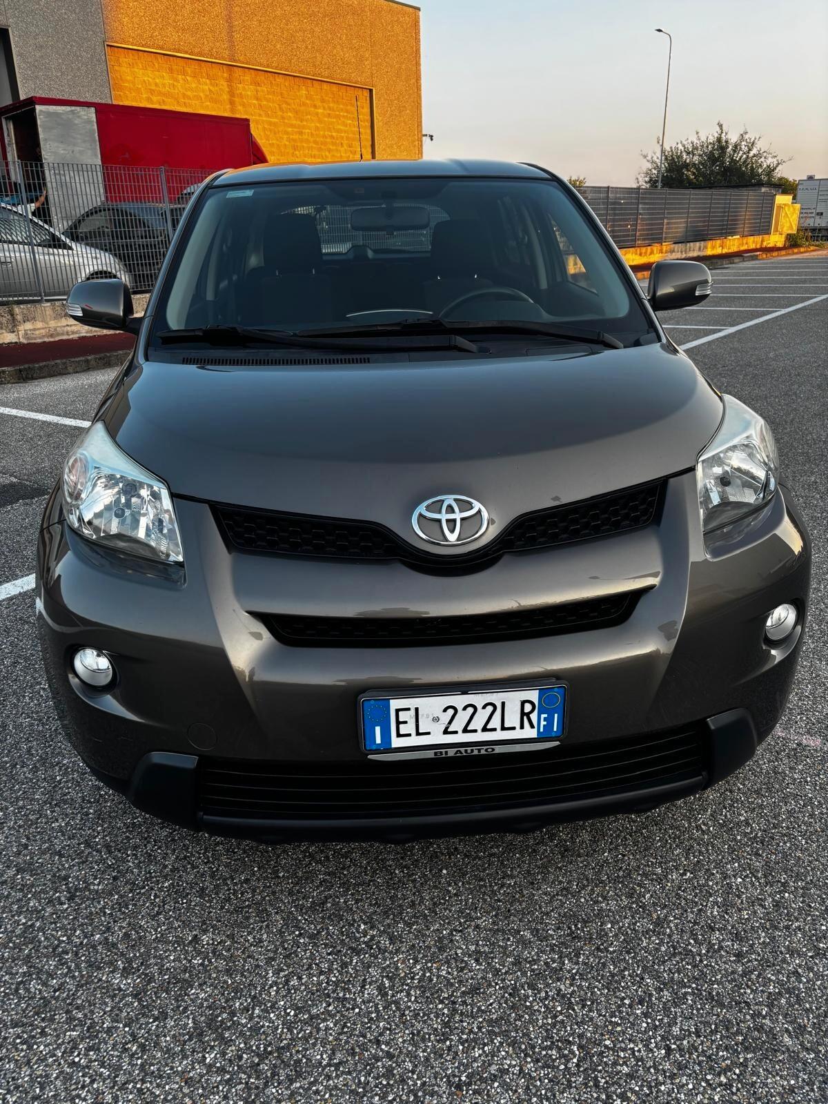 Toyota Urban Cruiser 1.4 D-4D AWD Lounge X UNICO PROPRIETARIO TAGLIANDI TOYOTA