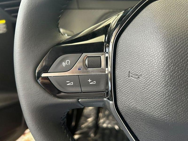 Peugeot 208 1.2 hybrid Business 110cv e-dcs 6