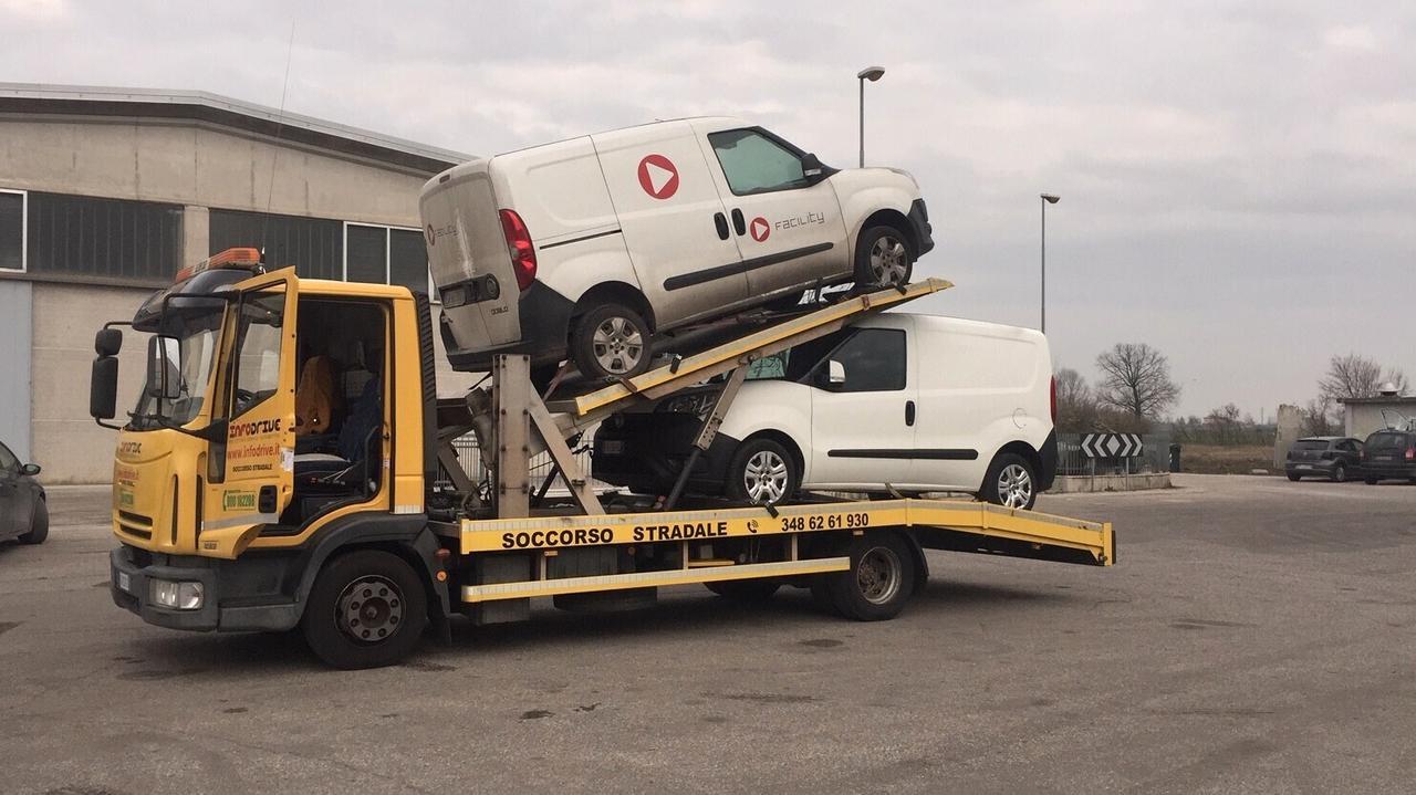 Iveco Eurocargo 80/17 Carro Attrezzi/Bisarca doppio piano