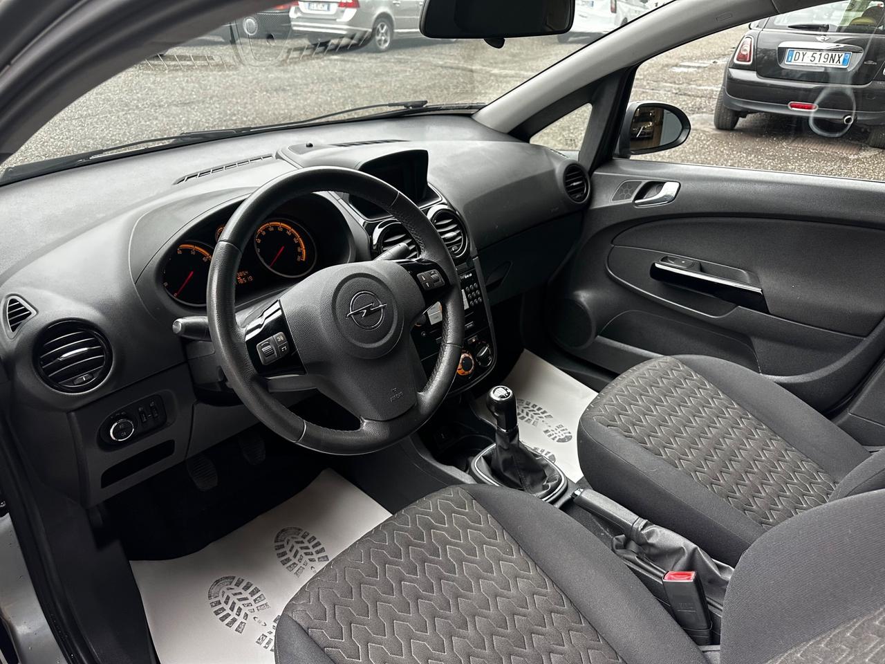 Opel Corsa 1.2 85CV 5 porte GPL-TECH Edition