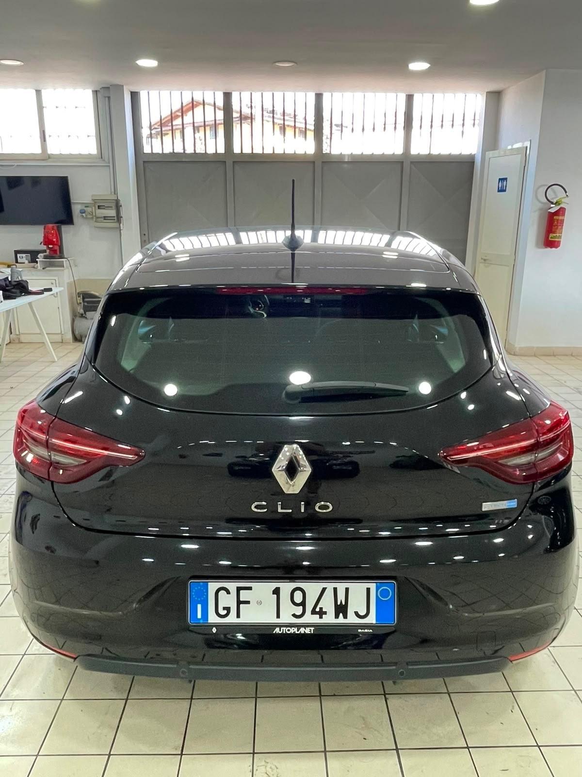 Renault Clio 2021 full hybrid initiale paris auto