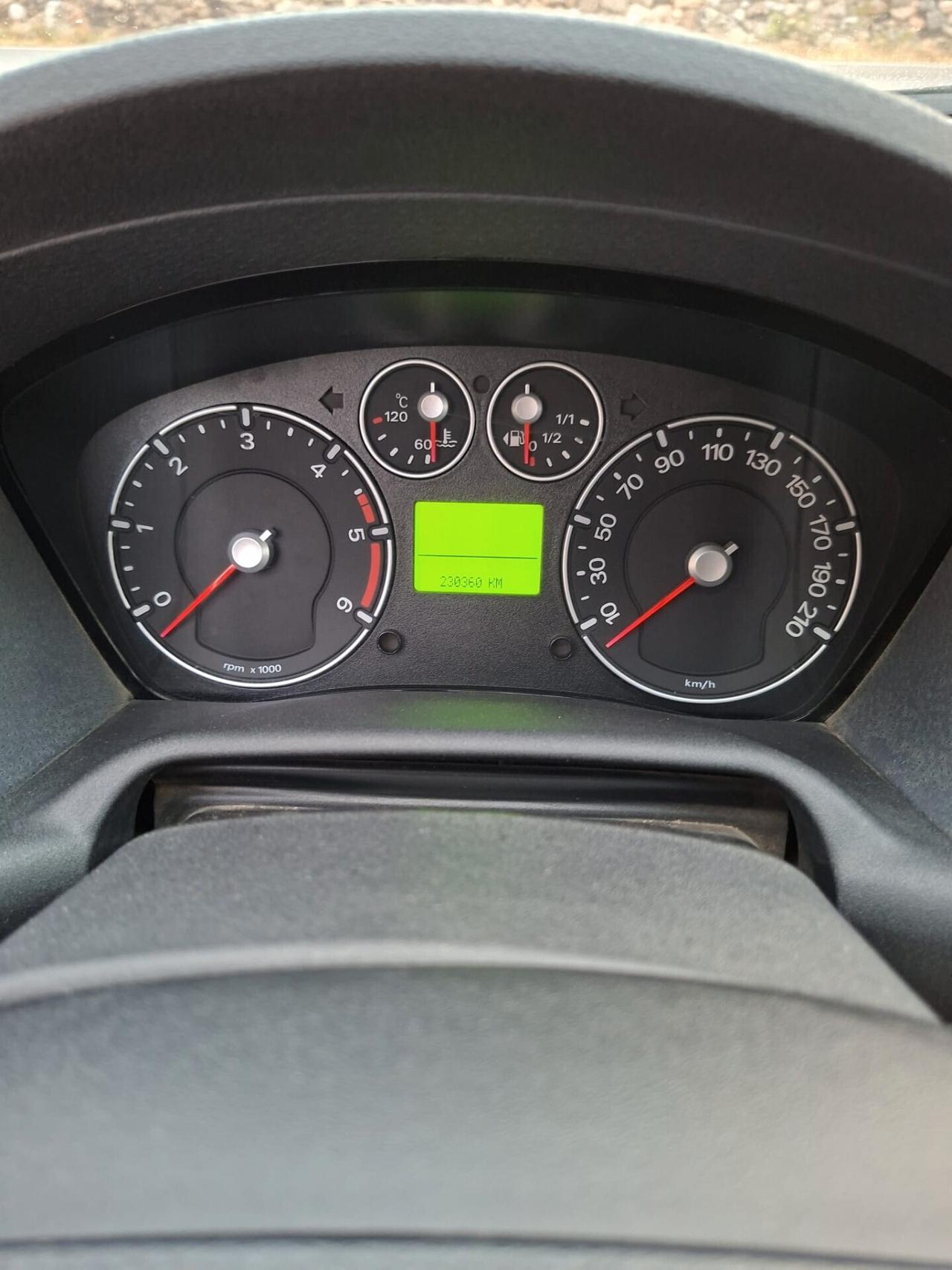 Ford Fusion TITANIUM 1.4 TDCi 5p.