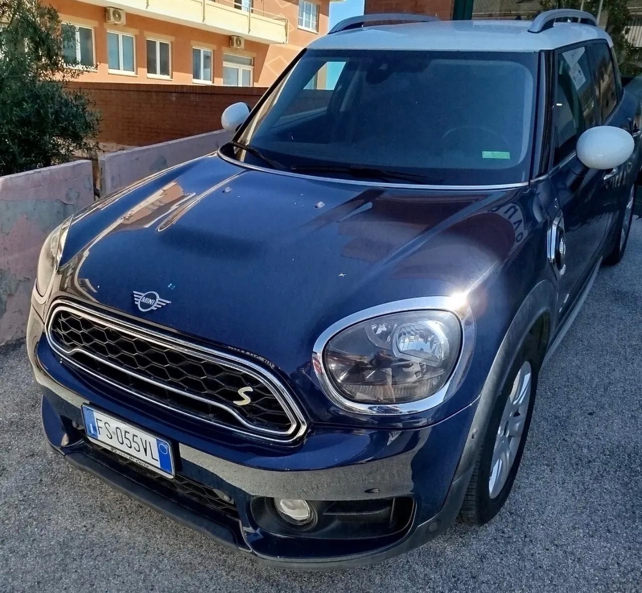 Mini Cooper Countryman 1.5 SE Hype ALL4 Automatica solo da Qualitycars Pescara