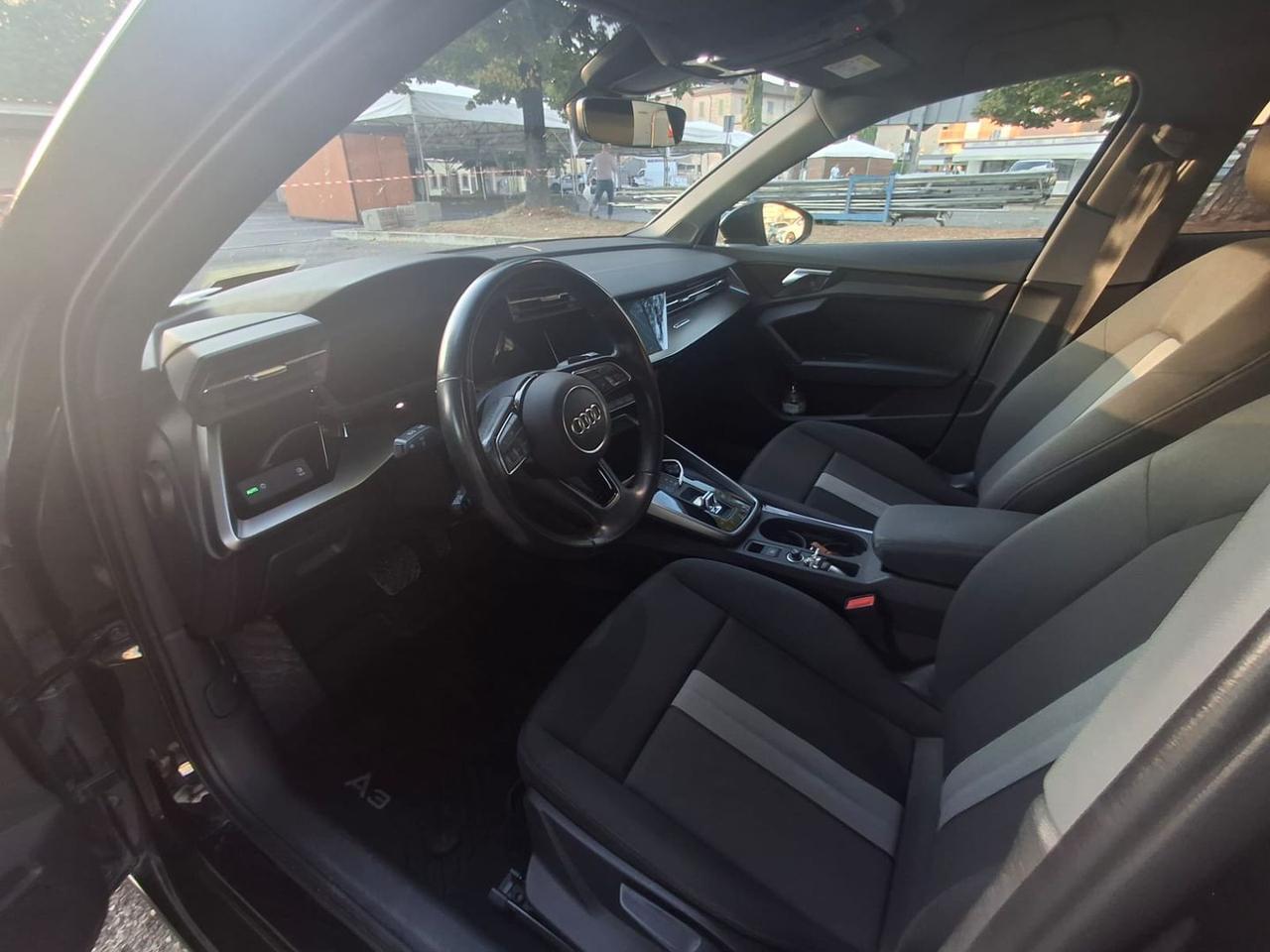 Audi A3 Business Advanced 2.0 35 TD #50095