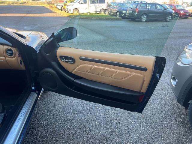 MASERATI Coupe Coupé 4.2 V8 32V Cambiocorsa Restiling