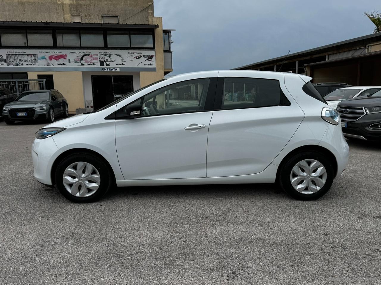 RENAULT ZOE Life Q90