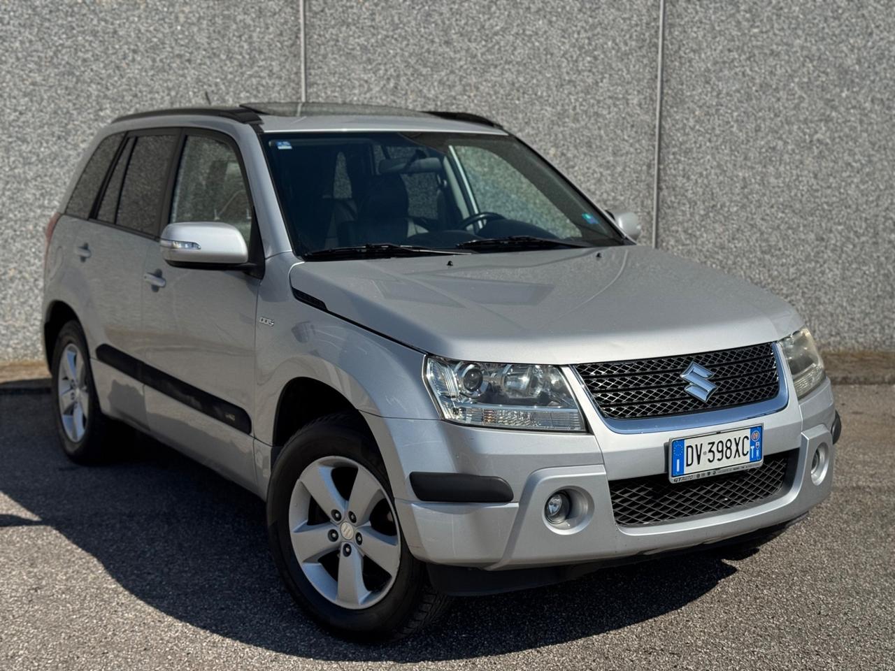 Suzuki Grand Vitara 1.9 DDiS 130cv 4x4 Gancio Traino