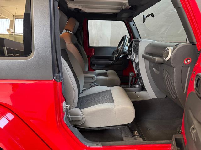 JEEP Wrangler 2.8 CRD DPF Sahara Auto