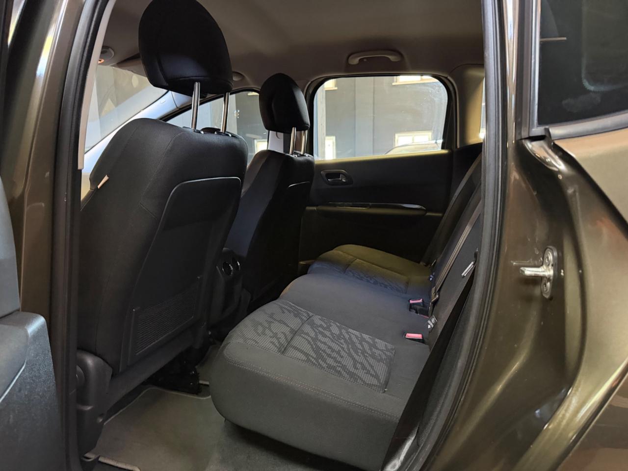 Peugeot 3008 1.6 HDi 110CV - CAMBIO AUTOMATICO