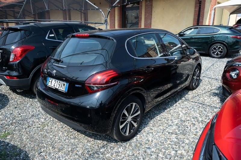 Peugeot 208 I 2015 5p 1.2 puretech Allure 82cv