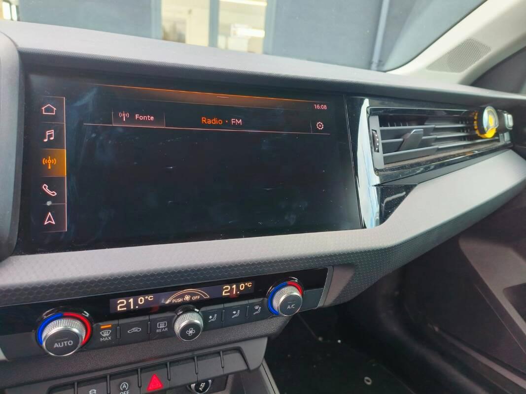 Audi A1 30 1.0 tfsi S line edition s-tronic