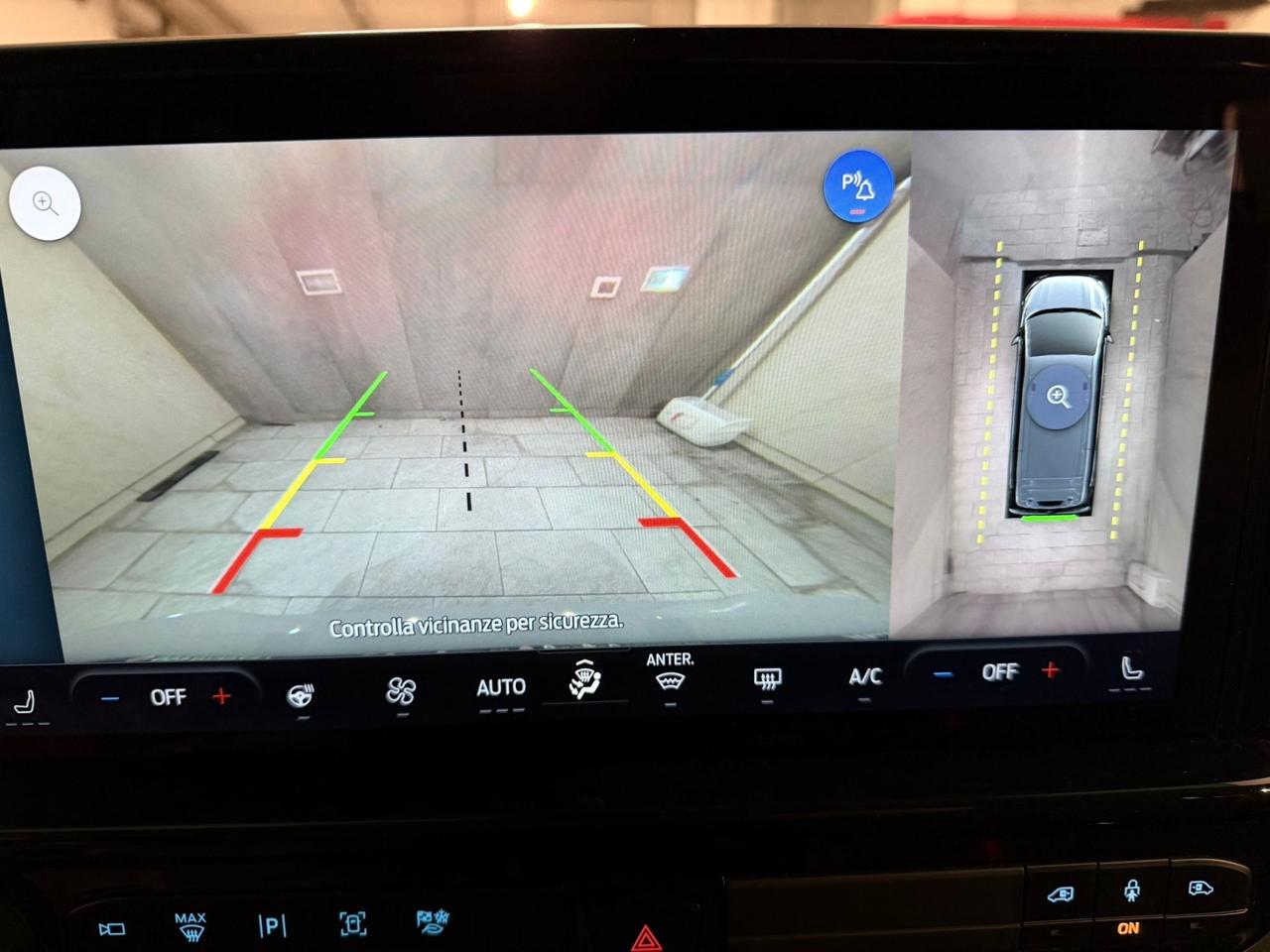 Ford Tourneo Custom 2.0 EcoBlue 170 CV aut. Titanium-X