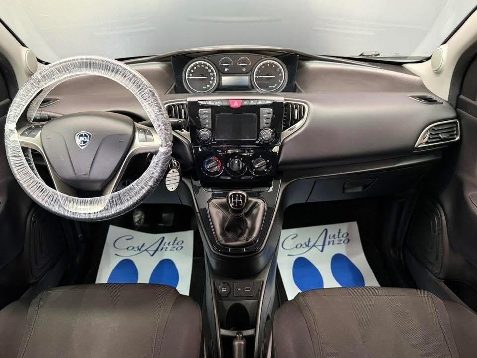 Lancia Ypsilon 1.2 69 cv Gold 2020 NUOVA