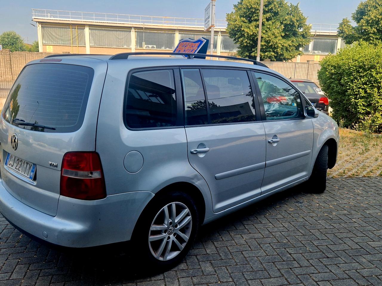 Volkswagen Touran 1.9 TDI 105CV DSG Trendline