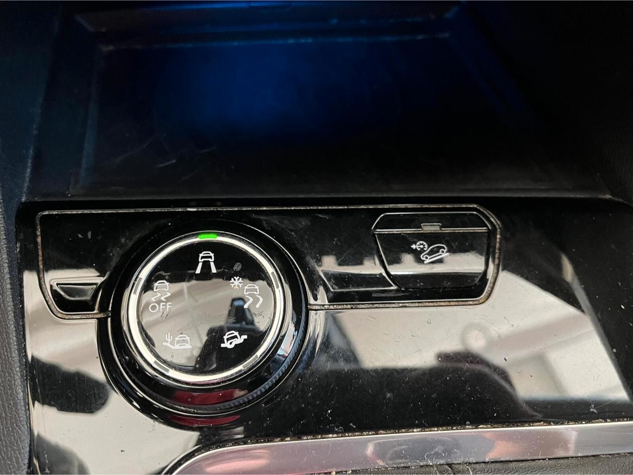 Peugeot 3008 BlueHDi 120 S&S Allure 2019