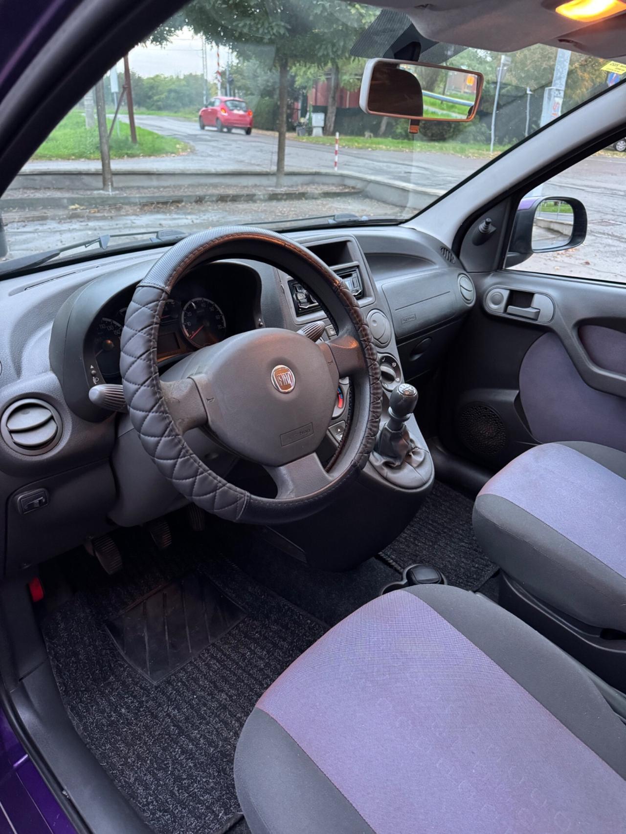 Fiat Panda 1.2 Natural Power si neopatentati