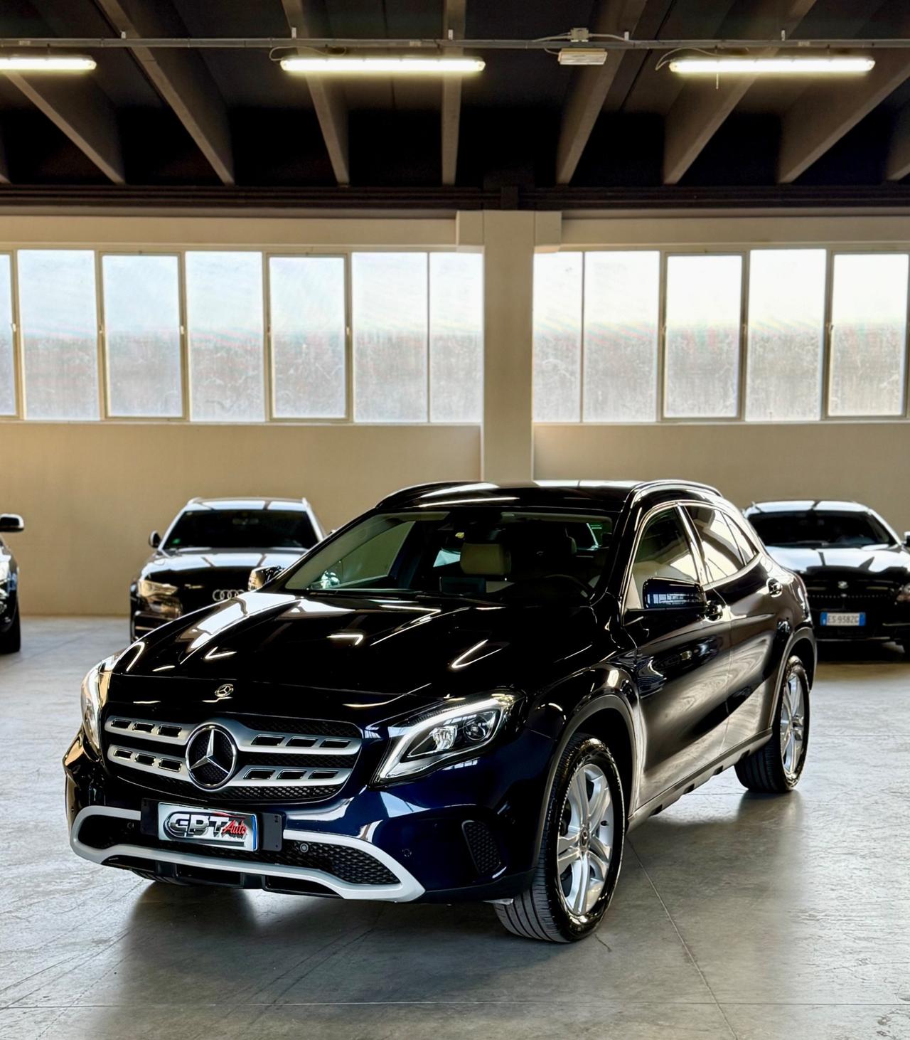 Mercedes-benz GLA 180 180d Automatic Premium