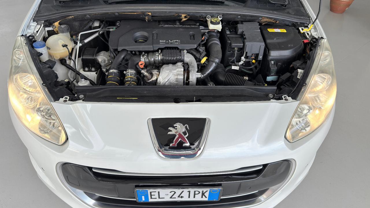 Peugeot 308 1.6 e-HDi 112CV Stop&Start CC Allure
