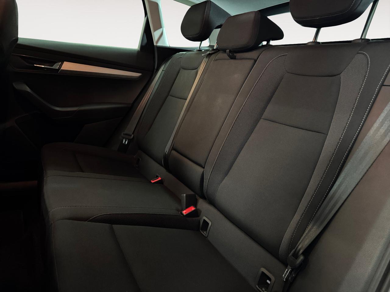 Skoda Karoq 1.5 tsi Executive dsg IVA ESPOSTA