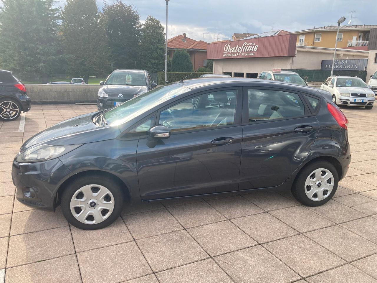 Ford Fiesta 1.4 5 porte Bz.- GPL Titanium