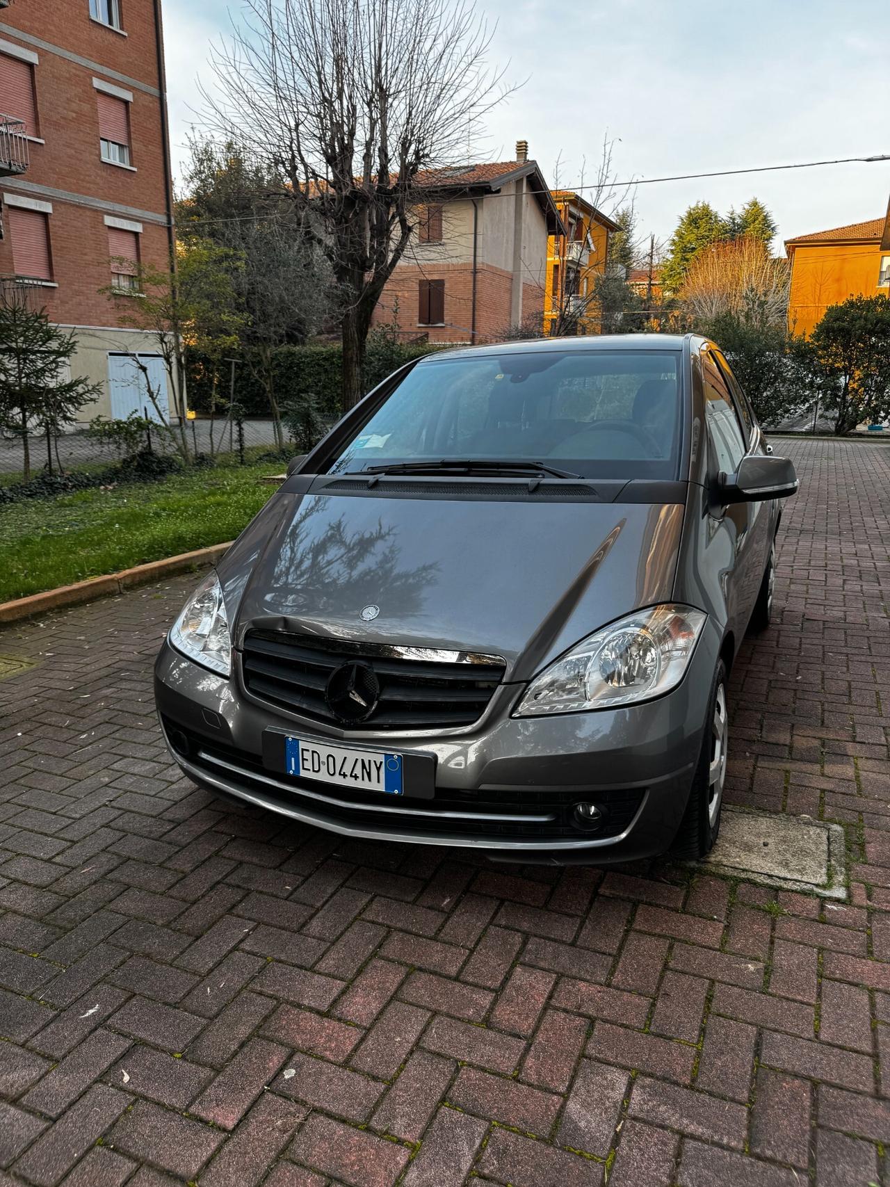 Mercedes-benz A 160 CDI AUTOMATIC Executive