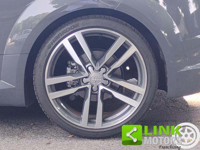 AUDI TT Coupé 1.8 TFSI S tronic S line
