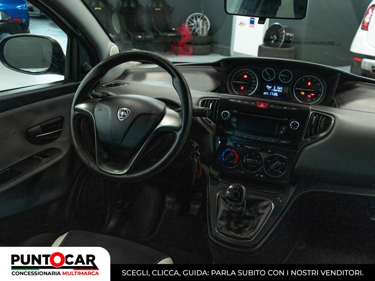 Lancia Ypsilon 1.2 69 CV 5 porte Elefantino