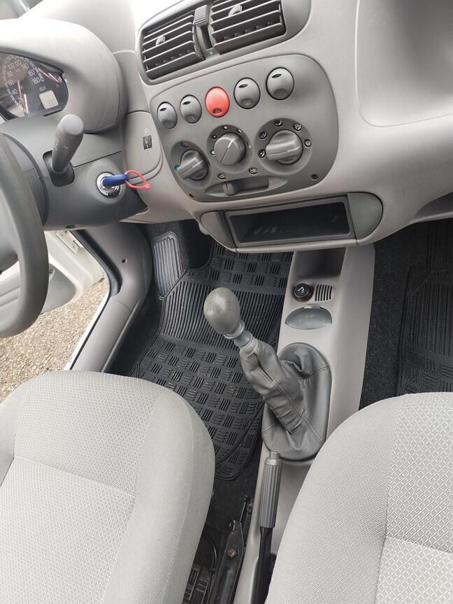 Fiat 600 1.1 8V FIRE 75000KM EURO4 10/2007 BASE