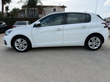 Peugeot 308 BlueHDi 130 S&S Business