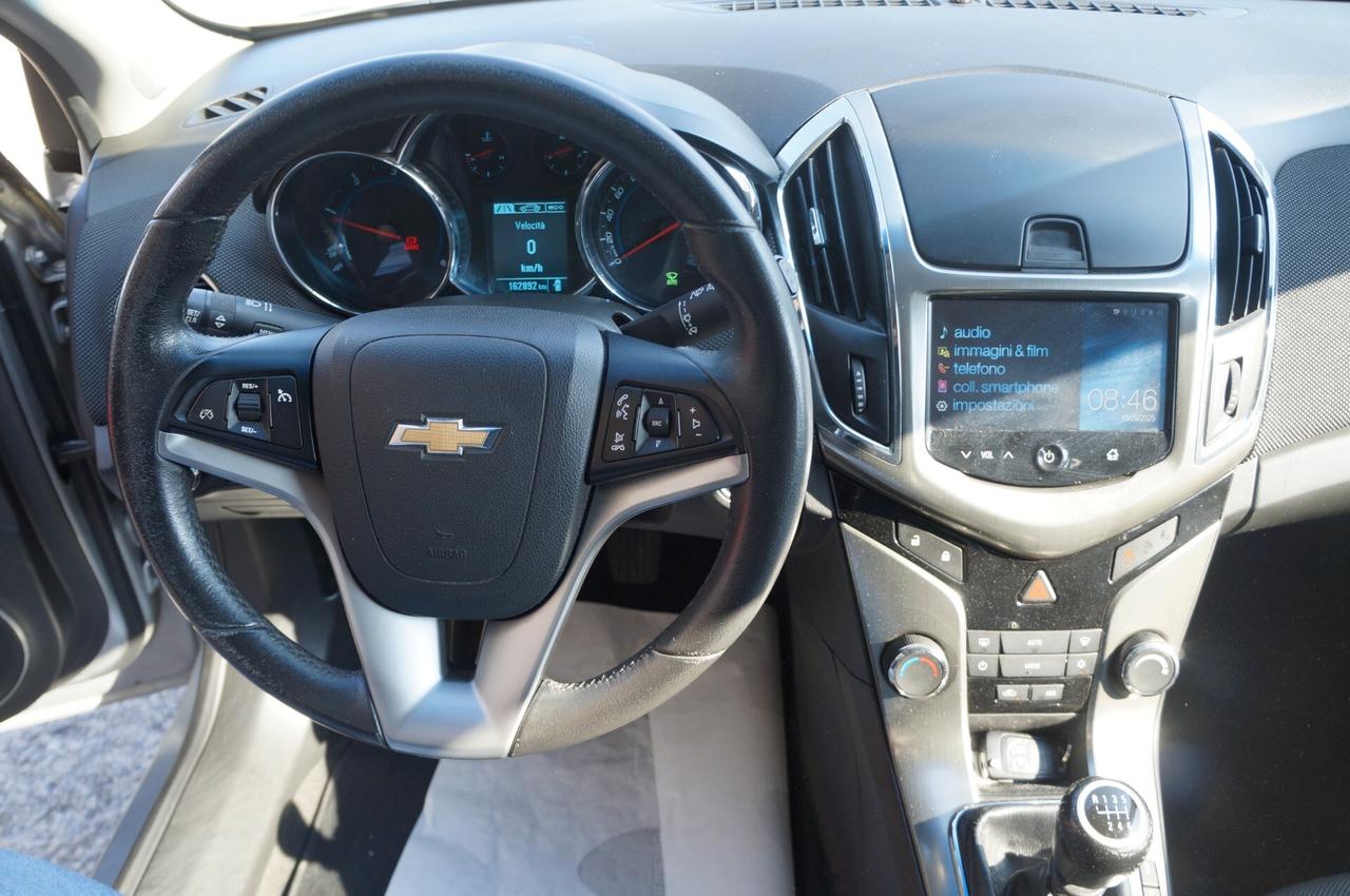 Chevrolet Cruze 1.7 Diesel Station Wagon LTZ MyLink