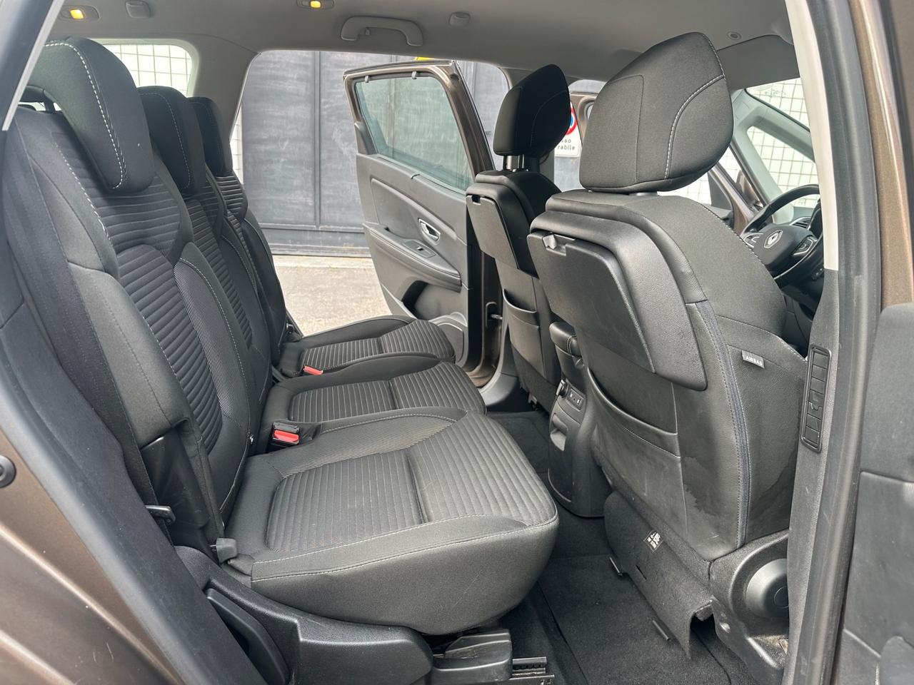 Renault Grand Scenic TCe 130 CV Energy Initiale Paris