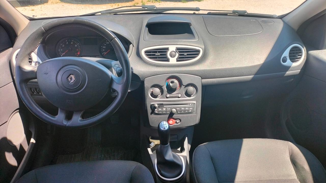 Renault Clio 1.2 16V 5 porte SOLO 90000KM